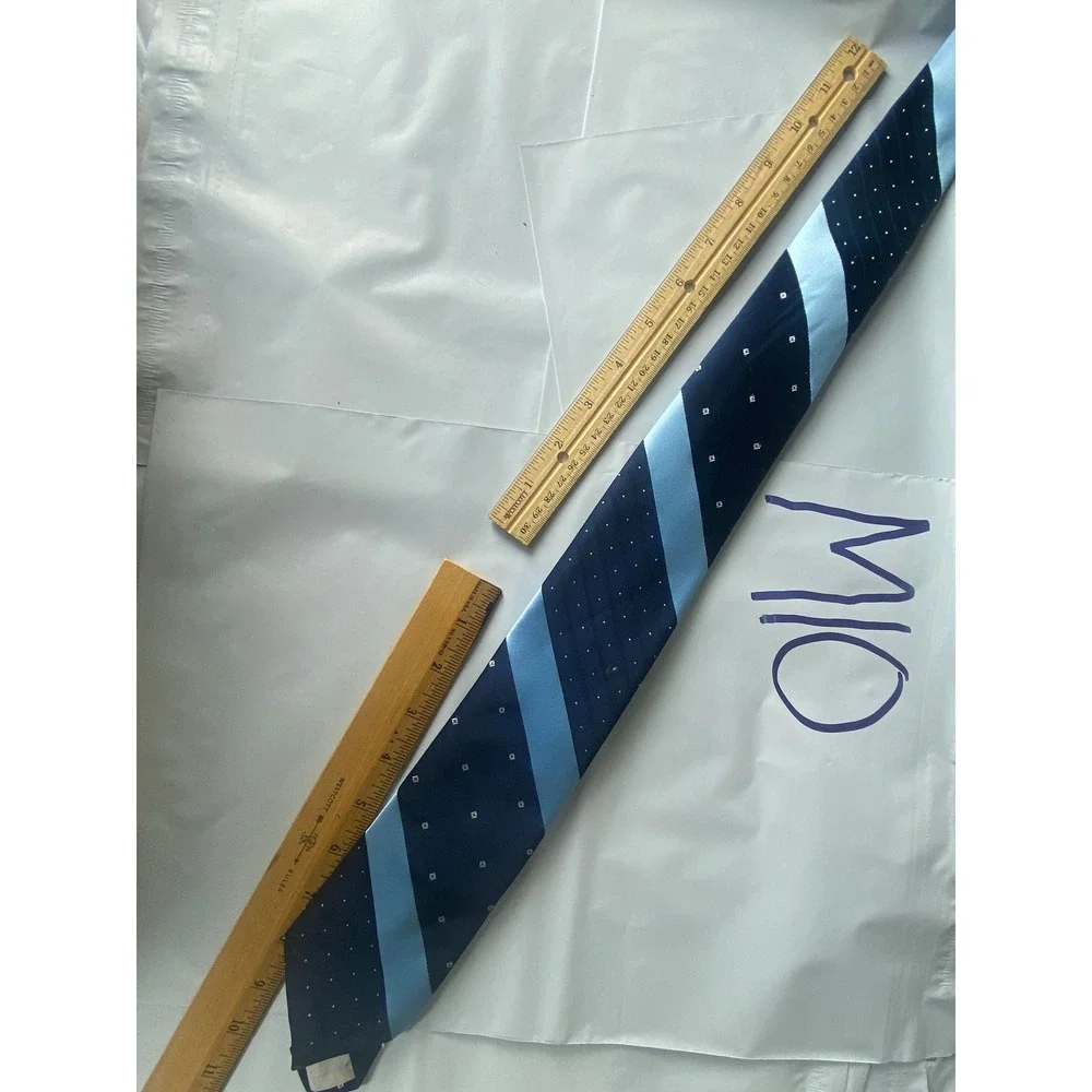 Mens Dark Blue Light Blue Diagonal‎ Stripe Pattern Silk Necktie